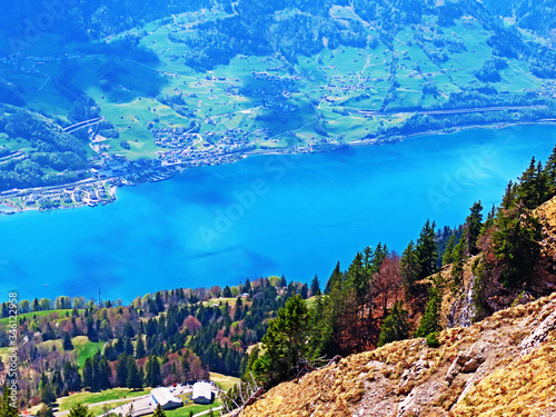 Lake Walensee, between the mountain ranges of Churfirsten and Seeztal subalpine valley, Walenstadtberg - Canton of St. Gallen, Switzerland (Kanton St. Gallen, Schweiz) photo