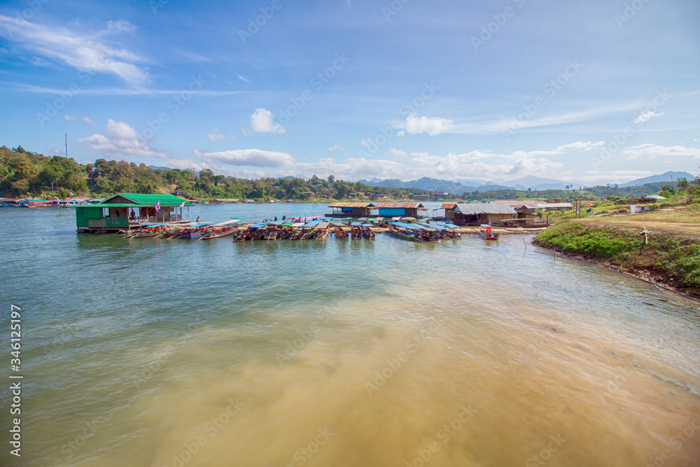 The landscape of the community and the atmosphere of tourist attractions called the Wooden Mon Bridge. The landscape of the community and the atmosphere of tourist attractions called the Wooden Mon Bridge.