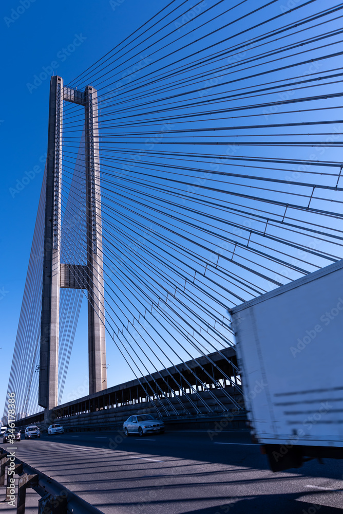 Obraz premium Cable bridge over the river in Kyiv