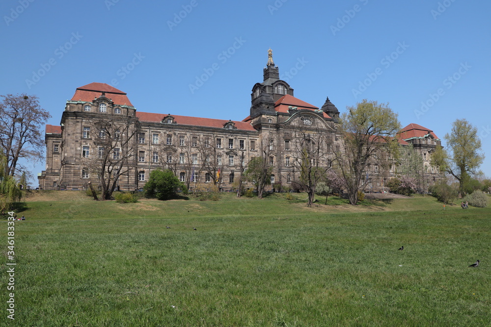 Die Staatskanzlei in der Landeshauptstadt Dresden