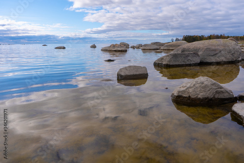 Fototapeta Naklejka Na Ścianę i Meble -  Calm water in the Baltic Sea. Scandinavian landscape. Swedish coast