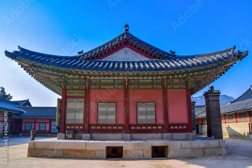 The Gyeongbokgung Palace © ngchiyui