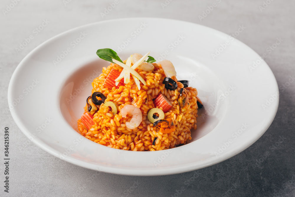 delicious pasta frutti di mare. delicious pasta frutti di mare.