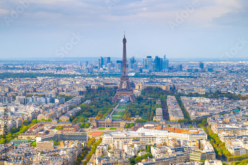 Paris cityscape with Eiffel Tower © alexugalek