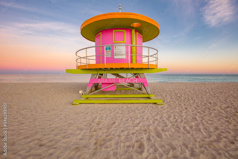 Obraz premium Lifeguard booth in Miami Beach