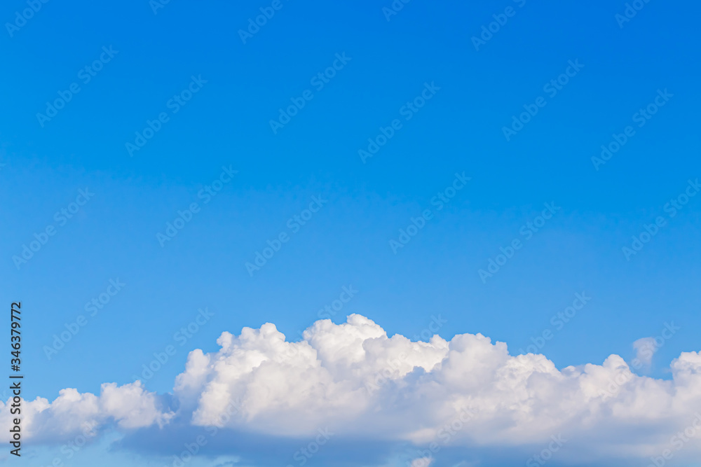 Obraz premium white cloudscape in free space blue sky