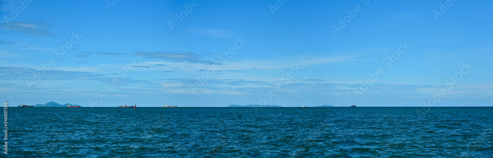 Obraz premium Panorama Blue sky with clouds over the sea, wallpapers, seascape, background