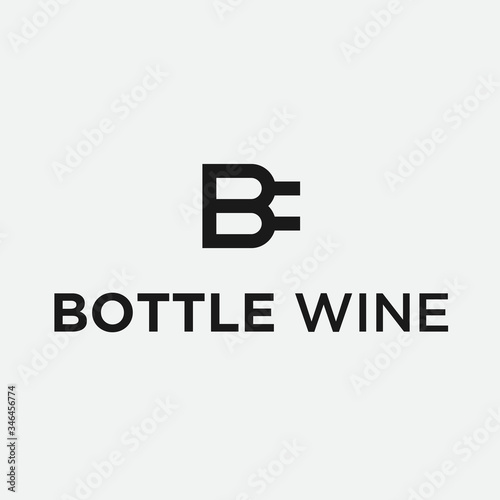 B bottle logo / wine bottle vector