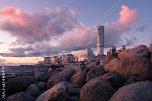 Obraz na plátně Sunset over Malmö