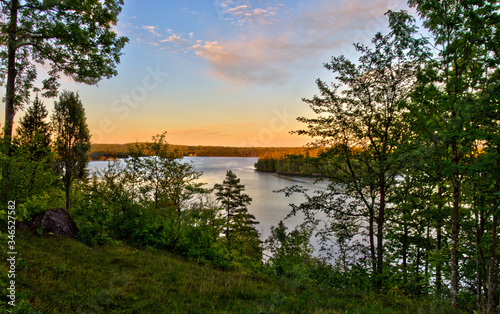 The view over the lake Rymmen at the Högakull natural reserve in Värnamo, Sweden © João Figueiredo