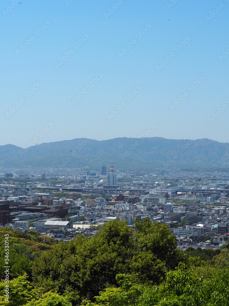 稲荷山から見る京都の市街地の景色（京都市伏見区）