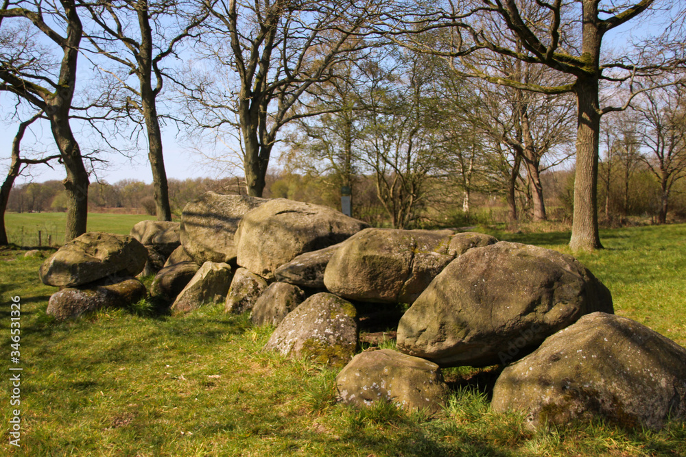 Big Dolmen of the Netherlands, Dolmen D16 in the Dutch province of Drenthe near the town of Balloo.