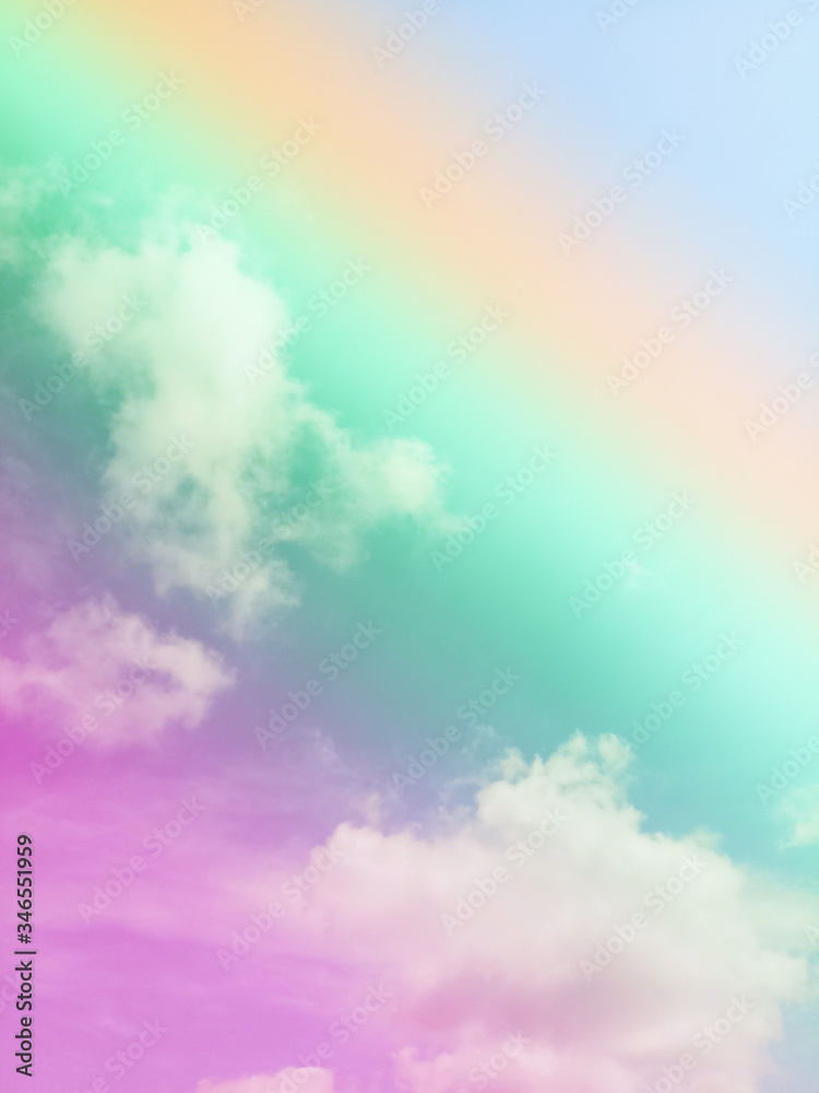 Fototapeta premium Pastel sky with soft white clouds 