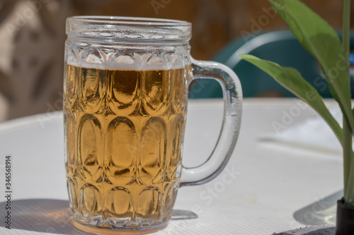 Jarra de cerveza fría