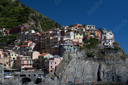 Obraz na płótnie Manarola, domy na skale - Cinque Terre, Liguria, Włochy w salonie