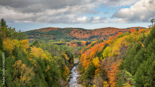 Quechee Gorge in Autumn near Woodstock Vermont © Craig Zerbe