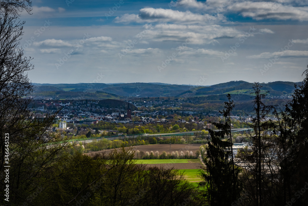 Neheim mit Sauerländer Dom