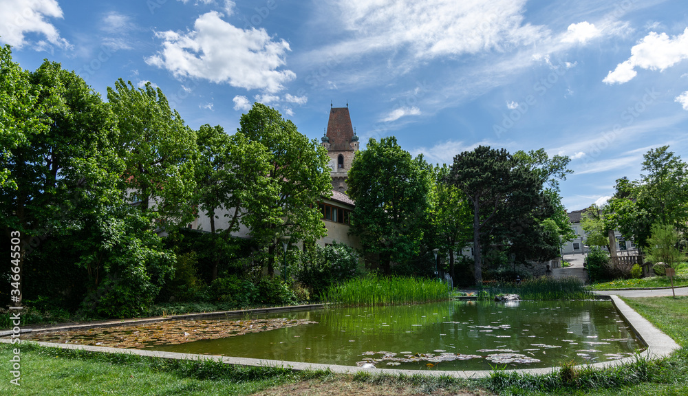 ellpark with a pond in Perchtoldsdorf, a town in Niederösterreich (Lower Austria)