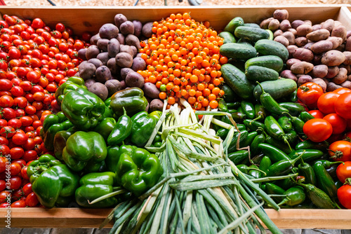 Fototapeta Naklejka Na Ścianę i Meble -  Farmers Market Vegetables