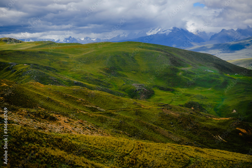 Obraz premium Landscape in the Mountains