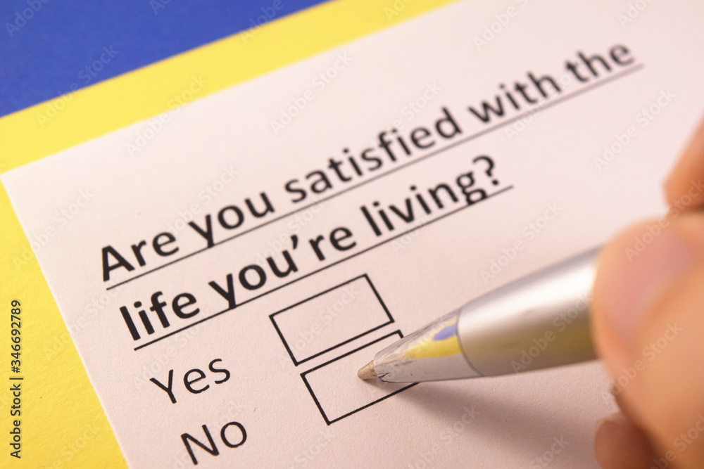 One person is answering question about his current living. One person is answering question about his current living.