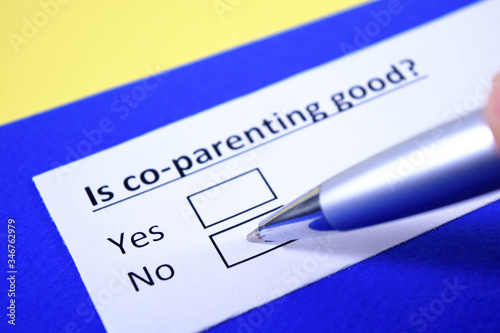 Is co-parenting good? Yes or no? photo
