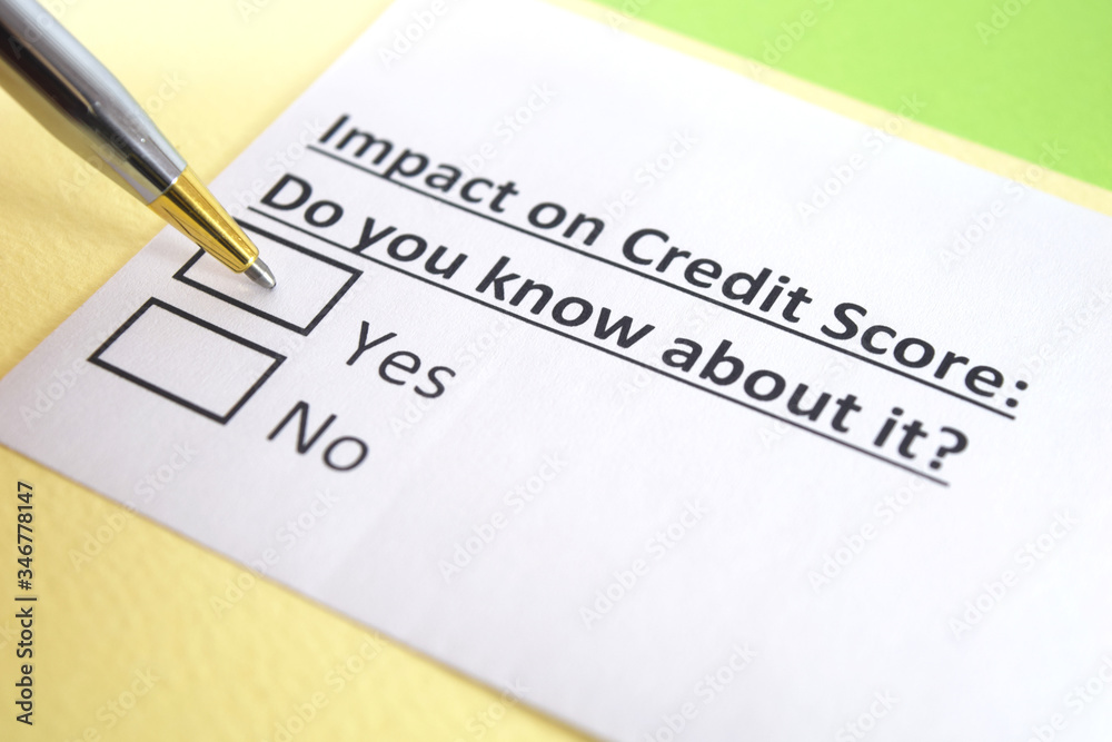 One person is answering question about credit score. One person is answering question about credit score.