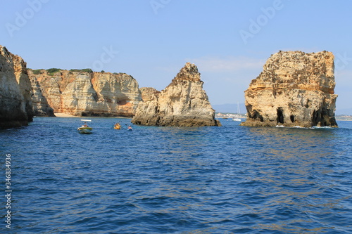 Paisajes de la zona de Algarve en Portugal