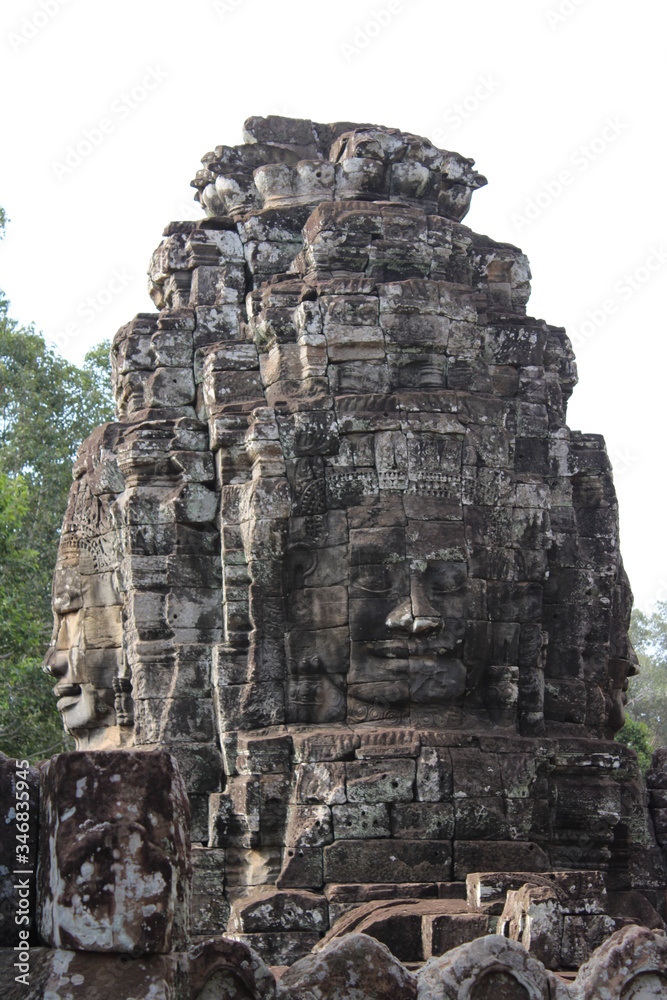 Fototapeta premium bayon temple cambodia