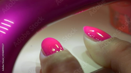 Hybrid UV Led Lamp. Hybrid nail polish