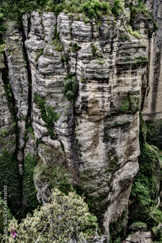 Ronda, mit der berühmten Schlucht Schlucht (El Tajo), Provinz Málaga in Spanien Ronda, mit der berühmten Schlucht Schlucht (El Tajo), Provinz Málaga in Spanien