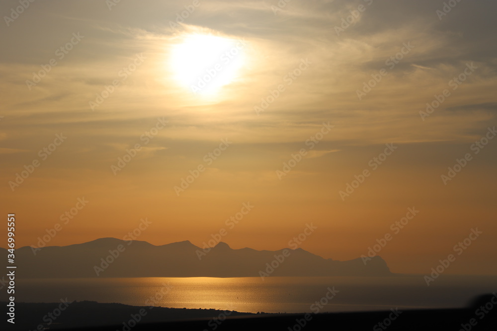 paysage  en Sicile coucher du soleil 