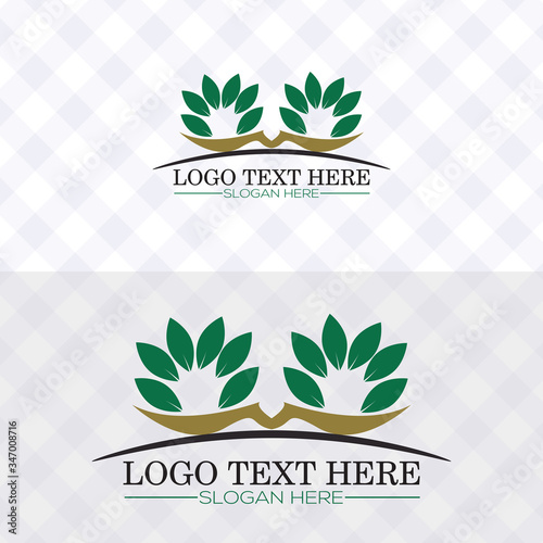 Green natural Vector Logo template/Natural logos with leaves. 