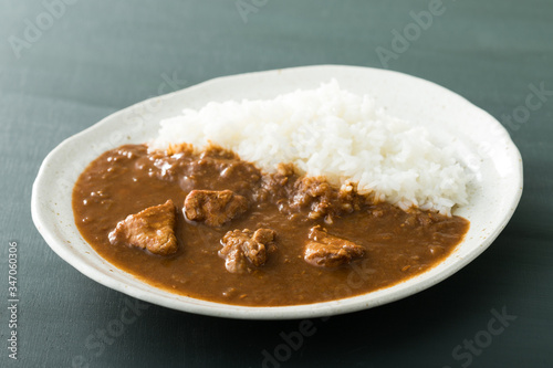 コトコト煮込んだチキンカレー © area1964