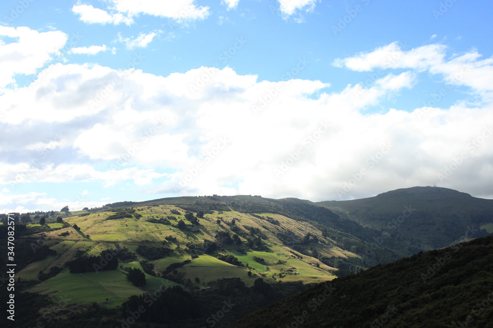 【 Dunedin 】clouds over the mountains