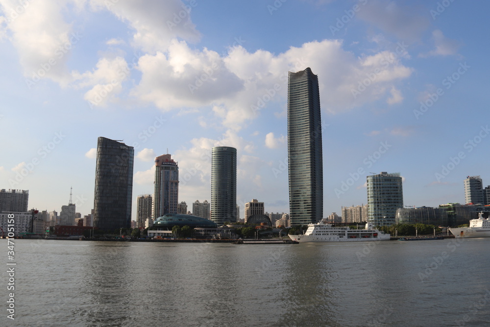 Paysage urbain et fleuve à Shanghai, Chine