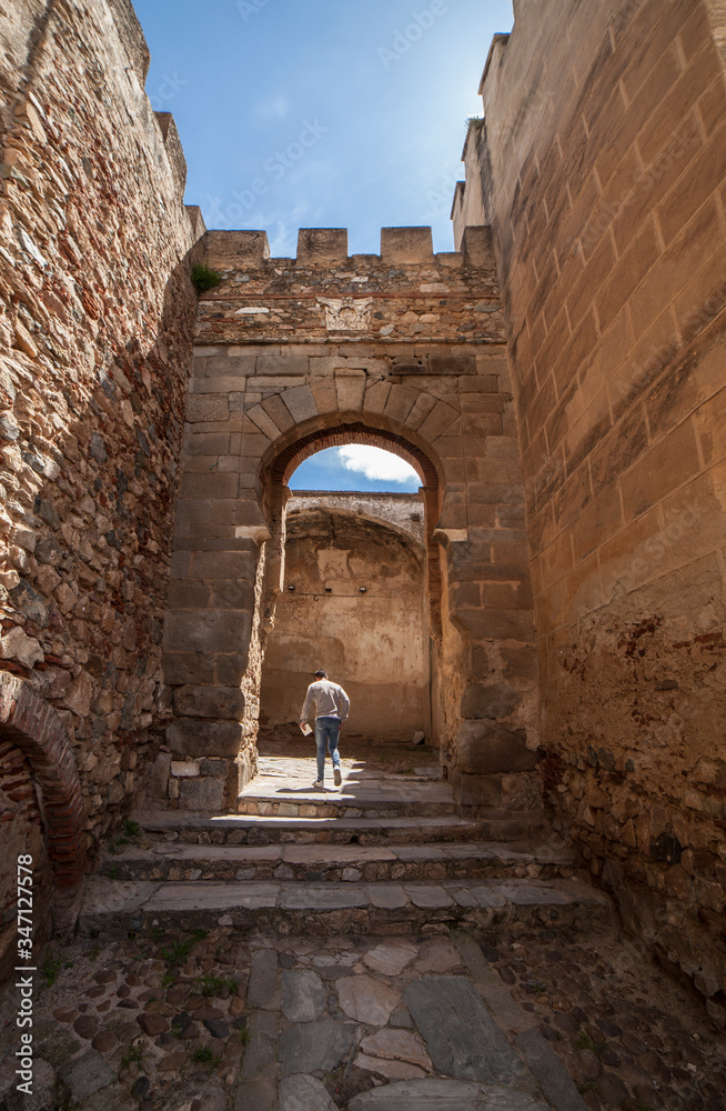 Obraz premium Capital Gate of Badajoz walled citadel, Extremadura, Spain