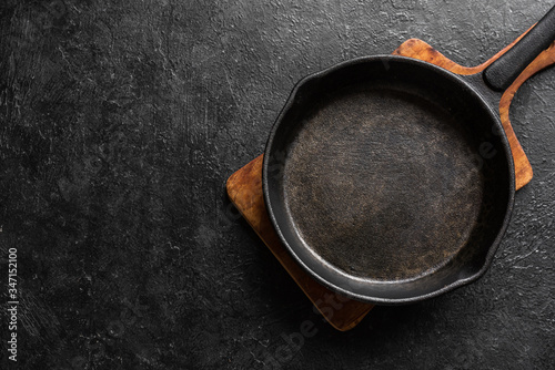 Empty cast iron pan