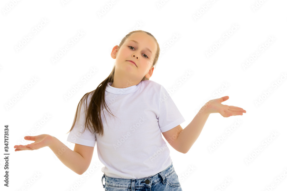 The little girl spread her arms to the sides, children's emotion