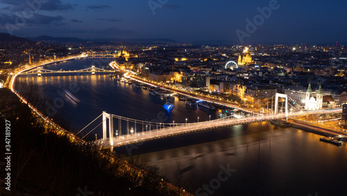 Budapest by night from Citadela © ELCON s.r.o.
