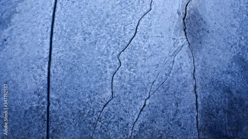 crack in ice