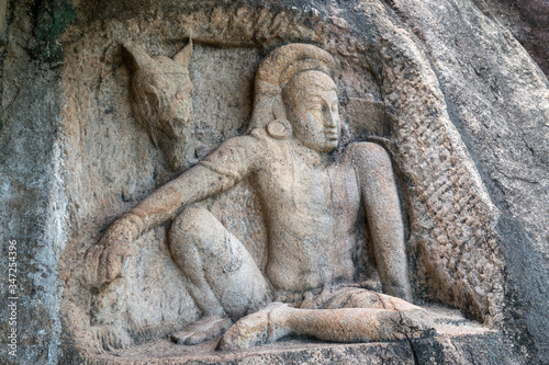 Minisa saha ashwa hisa - Isurumuniya - Anurâdhapura