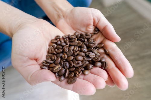 Roasted Coffee Beans © GARRENteed