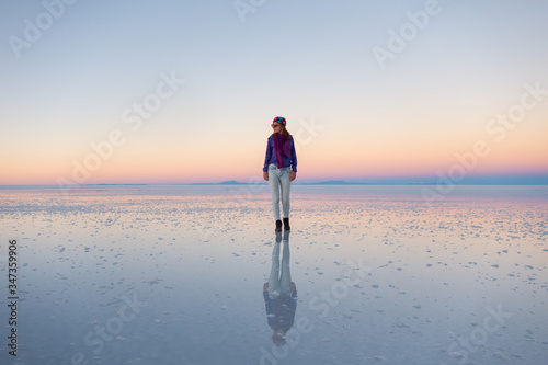 Sunset at Uyuni Salt Flats by #darkon (ID: 347359906)