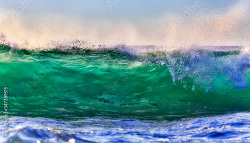 Sea Turim Wave Emerald Front