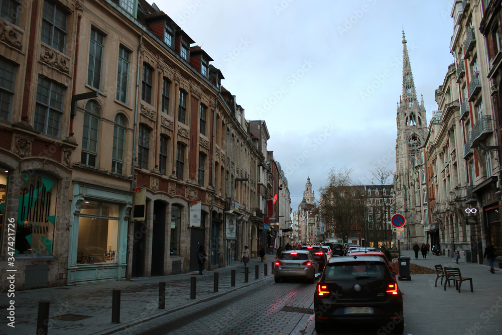 Lille - Avenue Pierre Mauroy