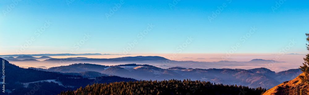 Panorama von der Berglandschaft im Nordschwarzwald