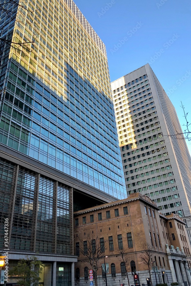 Obraz premium 丸の内のビル