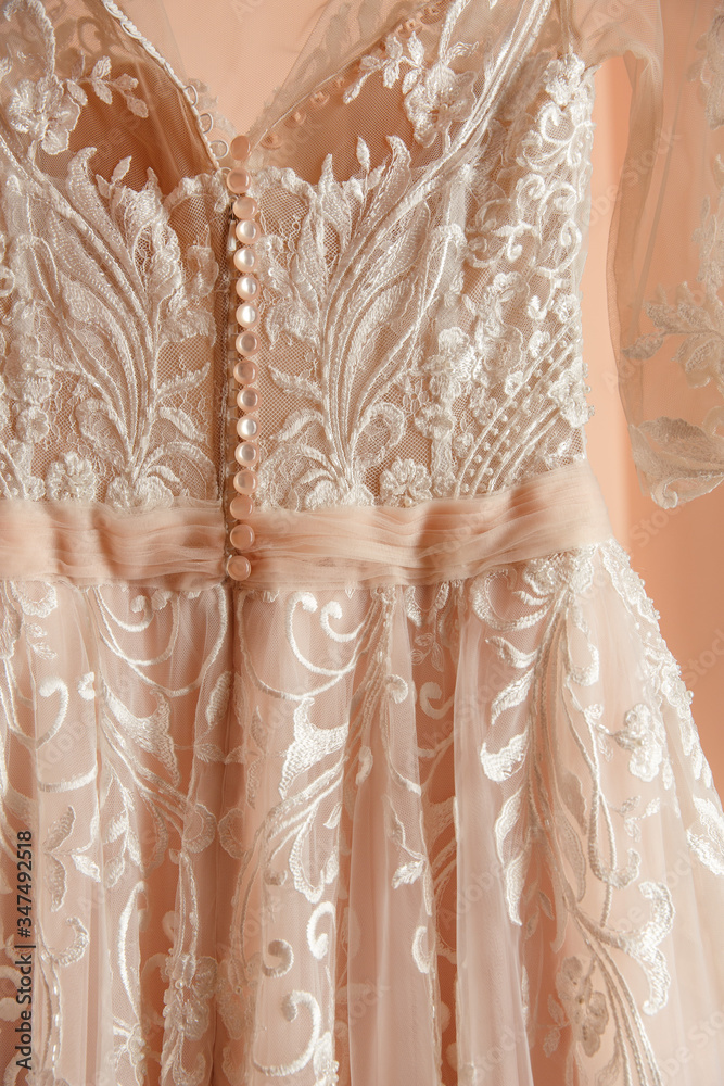Luxury wedding dress for bride