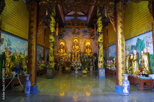 ラオス　ヴィエンチャンの仏教寺院